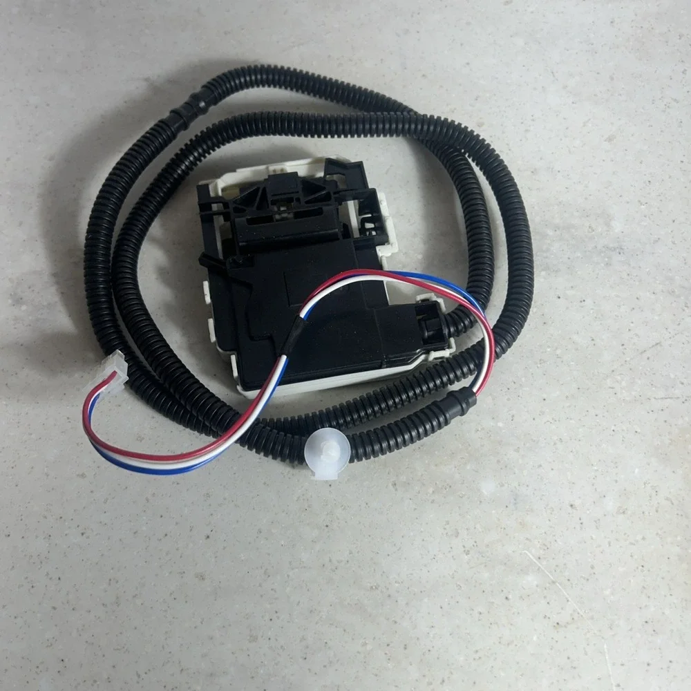 W11368616 Washer Lid Lock Assembly